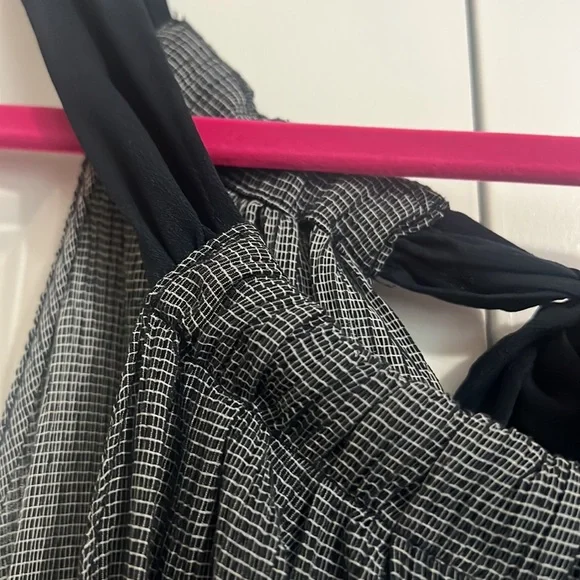 Ellen Tracy navy xl tank - Picture 3 of 10